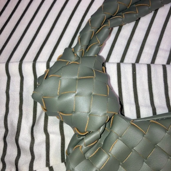 🐢 6FER (A NEW DAY) SHOULDER BAG BUNDLE NWT AND - Picture 8 of 13